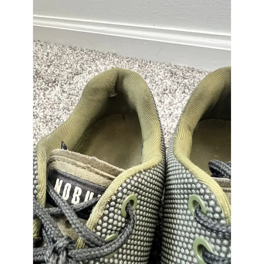 No Bull trainers women's size 9/ men's size 7.5
